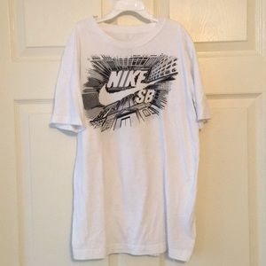 Nike t shirt